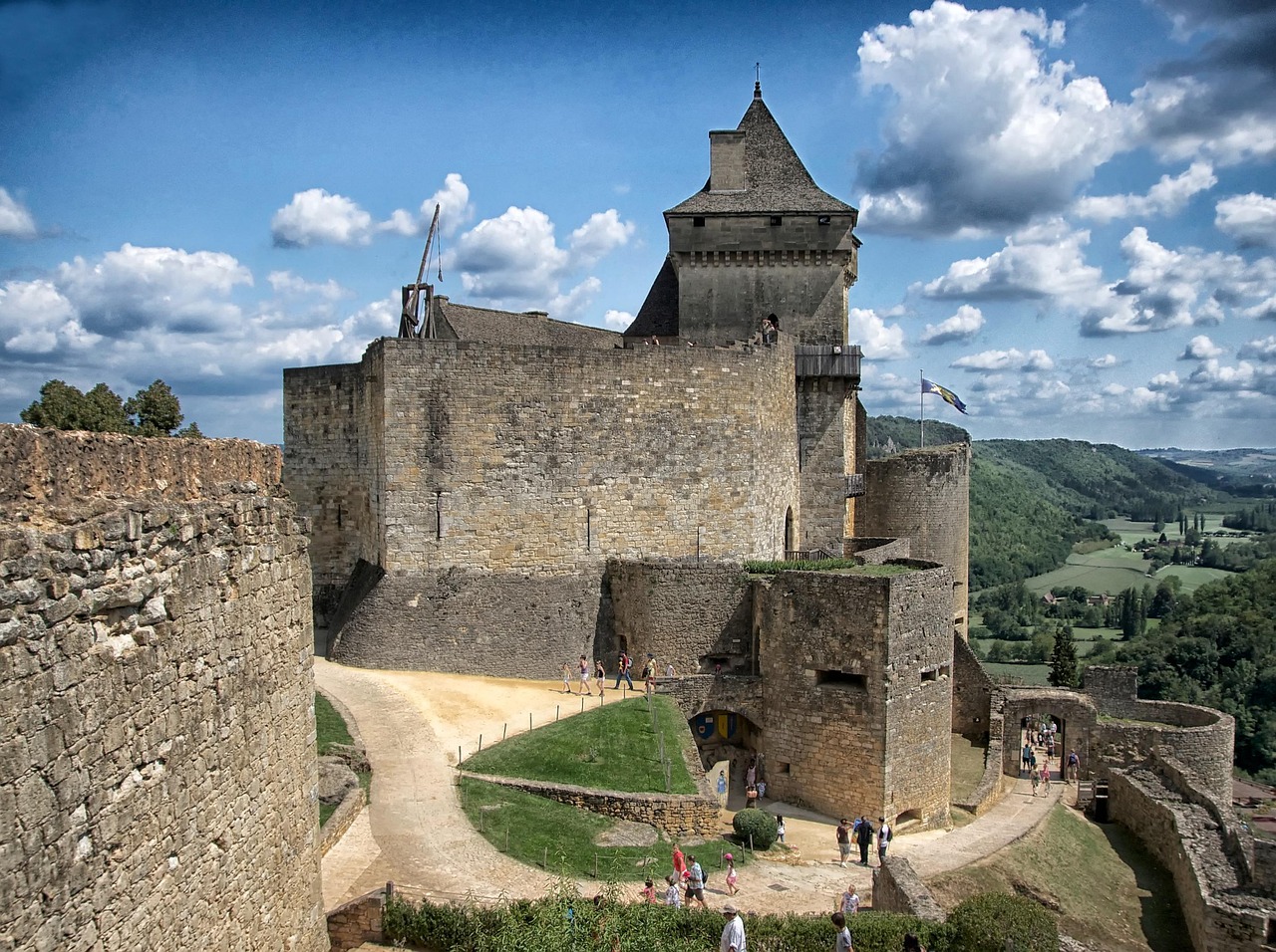 chateau dans collines